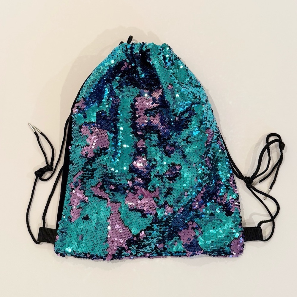 Mermaid Reversible Sequin Drawstring Bag - Picture 1 of 4